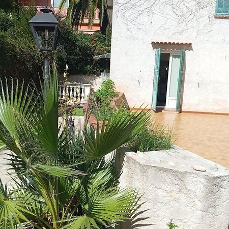 Studio De 14M2 Dans Une Maison 滨海卡涅 外观 照片