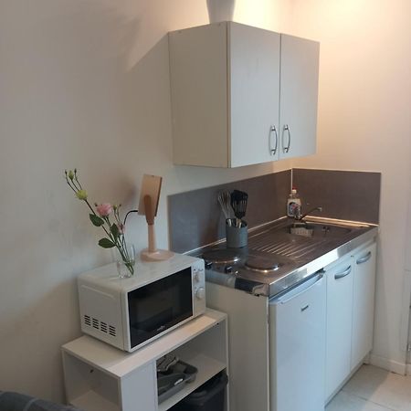 Studio De 14M2 Dans Une Maison 滨海卡涅 外观 照片